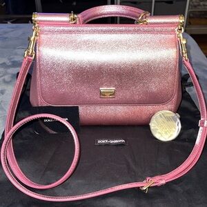 Preloved Dolce n Gabbana Sicily pink metallic small 2 way bag exce condition
